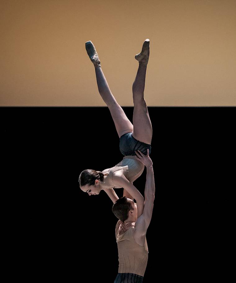 Bild Produktionsübersicht, Ballett Zürich, Junior Ballett, Impulse, Entropy, Craig Davidson. Foto: Admill Kuyler Bild Produktionsübersicht, Ballett Zürich, Junior Ballett, Impulse, Entropy, Craig Davidson. Foto: Admill Kuyler